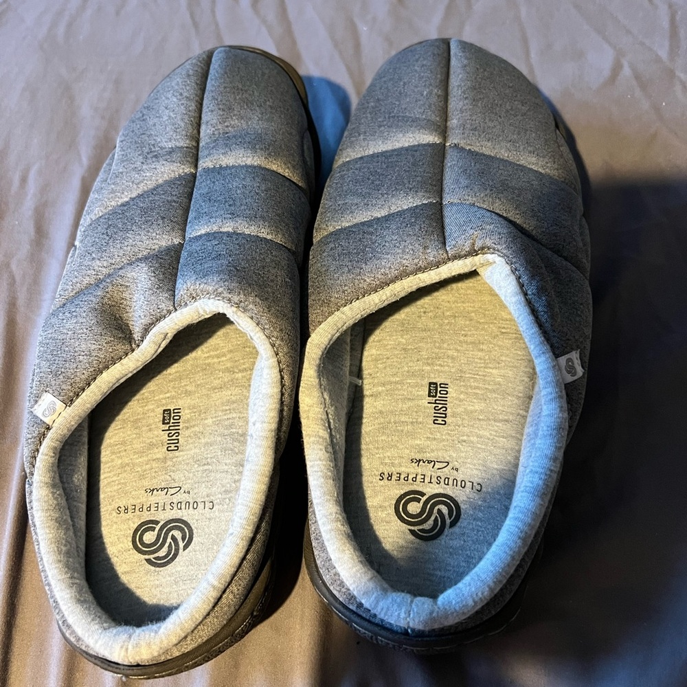 Clarks Cloud-steppers slippers